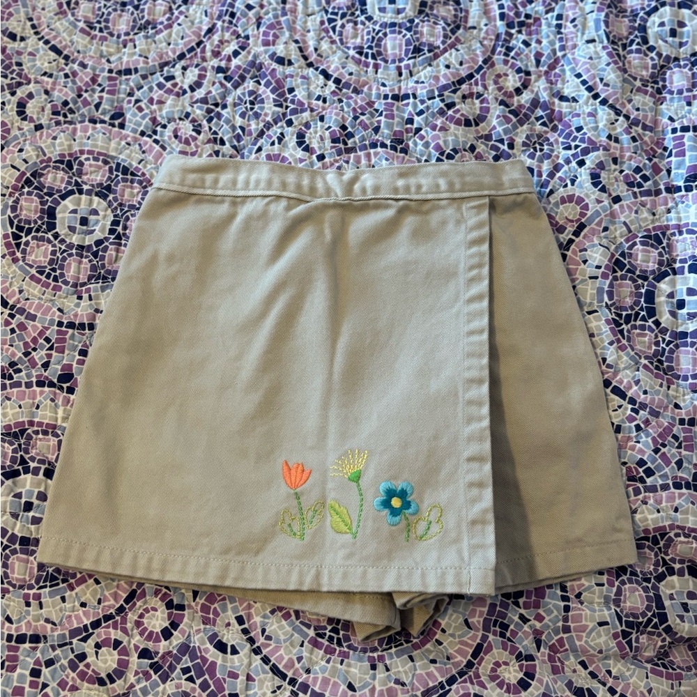 Vintage Y2K Carter's Beige Mini Skirt with Floral Embroidery